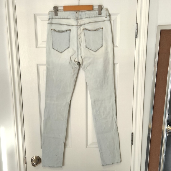 Silence + Noise High waisted ripped jeans - Picture 2 of 5
